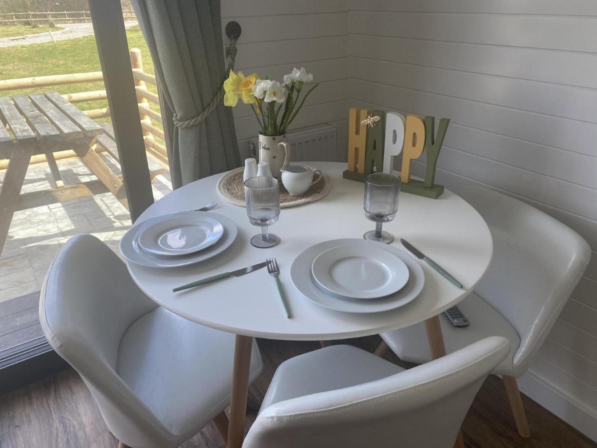 1-Bed Pod Cabin In Beautiful Surroundings רקסהאם מראה חיצוני תמונה